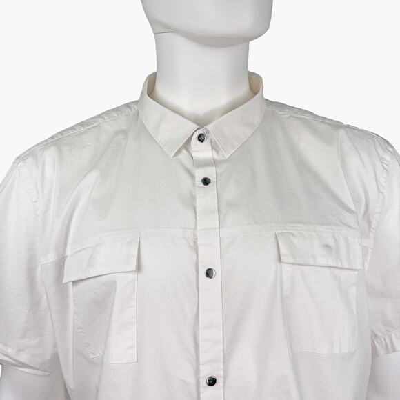 CALVIN KLEIN Slim Fit Pocketed Short-Sleeve Button-Up Casual Shirt (White | XXL) - Picture 8 of 10